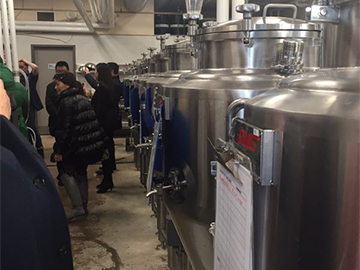 Employees of Sichuan Water Conservancy Vocational College at Canadian Watershed Pollution Control and Ecological Restoration